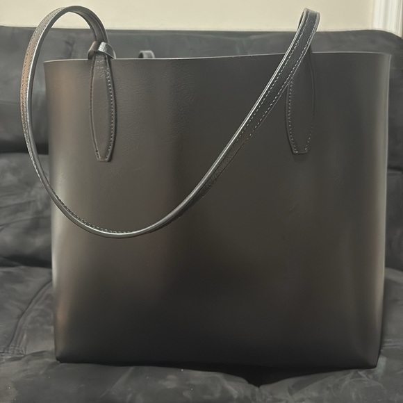 Kate Spade X Disney New York Minnie Mouse Tote Bag Large (Minnie Mouse) - Picture 2 of 7